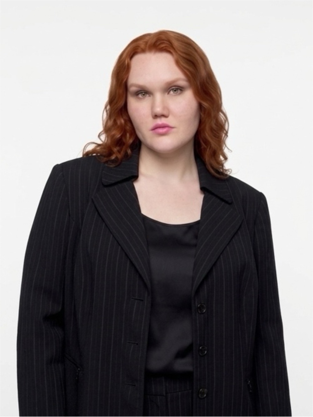 Tahari Arthur S. Levine Black Pinstripe Blazer‎ – Size 16W